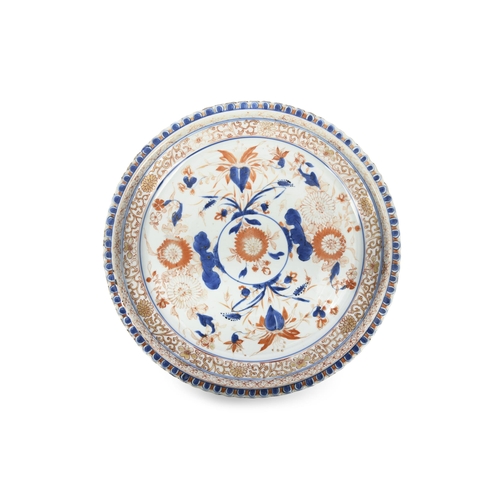 70 - A PAIR OF CHINESE IMARI PATTERN CHRYSANTHEMUM DISHES  ?? 18?? ???????????  China, 18th Century  ea... 