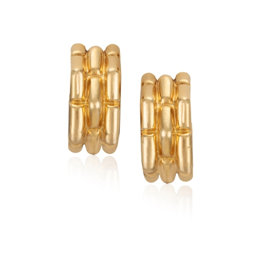 67 - A PAIR OF GOLD EARCLIPS, BY PÉRY & FILS  Each polished gold earclip with fluted detailing, mounted i... 