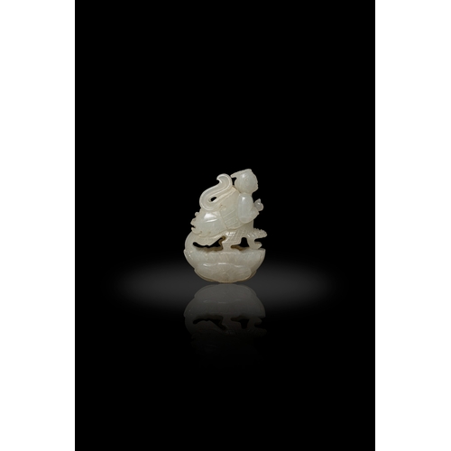 71 - A WHITE JADE RETICULATED KALAVINKA PENDANT  元代或更晚 白玉迦陵頻伽掛墜  China, Yuan dynasty or later  H.4cm  NOT... 