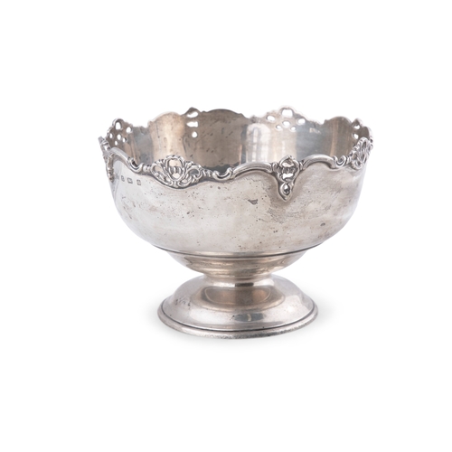 9 - AN EDWARDIAN CIRCULAR SILVER ROSE BOWL,  Birmingham c. 1910, with maker's mark of Elkington & Co., r... 