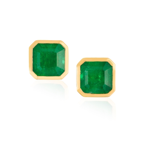 175 - A PAIR OF EMERALD EARSTUDS  Each cut-cornered square emerald within collet-setting, mounted in 18K g... 