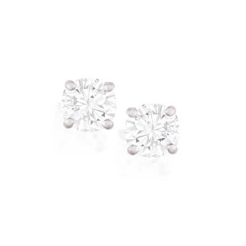 212 - A PAIR OF DIAMOND EARSTUDS  Each brilliant-cut diamond within a four-claw setting, mounted in 18K go... 