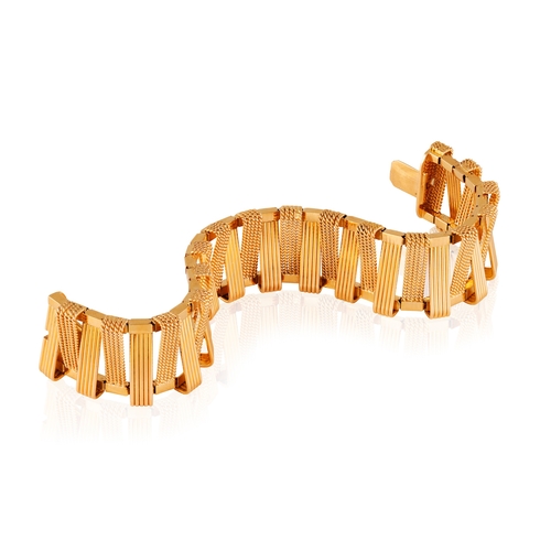 60 - A GOLD RETRO BRACELET, FRENCH, CIRCA 1950  Of openwork articulated design, each link with reeded or ... 