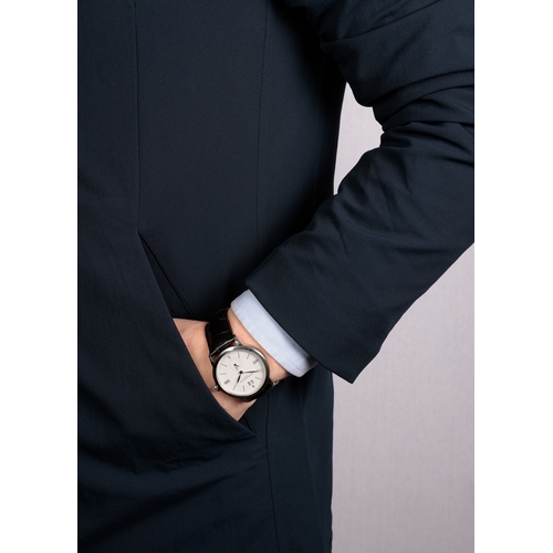 111 - BAUME & MERCIER: A GENTLEMAN’S STAINLESS STEEL AND QUARTZ ‘CLASSIMA’ WRISTWATCH  Quartz movement, th... 