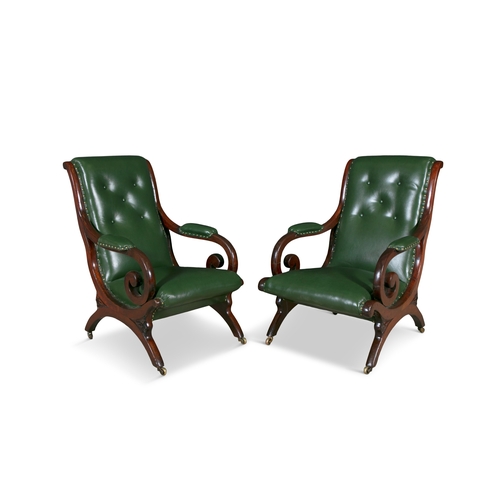 333 - A PAIR OF IRISH GEORGE IV MAHOGANY LIBRARY OPEN ARMCHAIRS CIRCA 1825 IN THE MANNER OF WILLIAMS & GIB... 