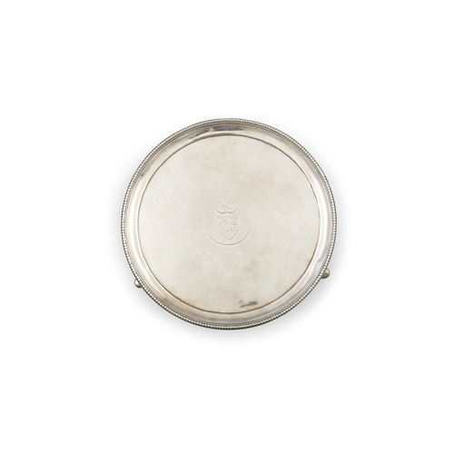 400 - A PAIR OF GEORGE III IRISH SILVER CIRCULAR SALVERS,  Dublin c.1785, mark of John Lloyd, with raised ... 