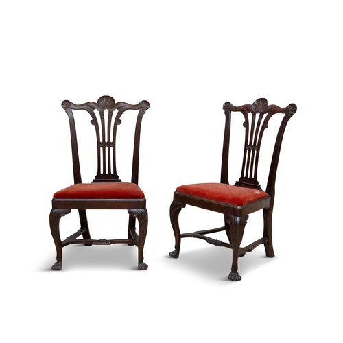 465 - A PAIR OF IRISH GEORGE II MAHOGANY SIDE CHAIRS CIRCA 1750,   the waved crest rails accentuated with ... 