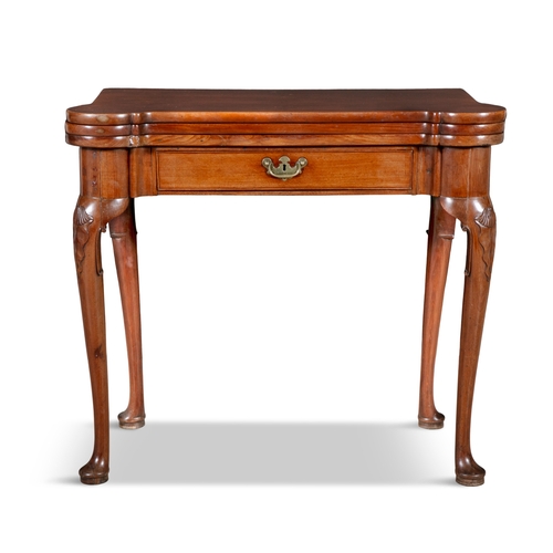 618 - A GEORGE III TRIPLE FOLDING TOP TEA/GAMES TABLE,  the plain top with rounded corners opening to reve... 