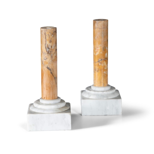 625 - A PAIR OF GRAND TOUR SIENNA AND CARRARA MARBLE COLUMNS, ITALIAN 19TH CENTURY,  Each 28cm high, Bases... 