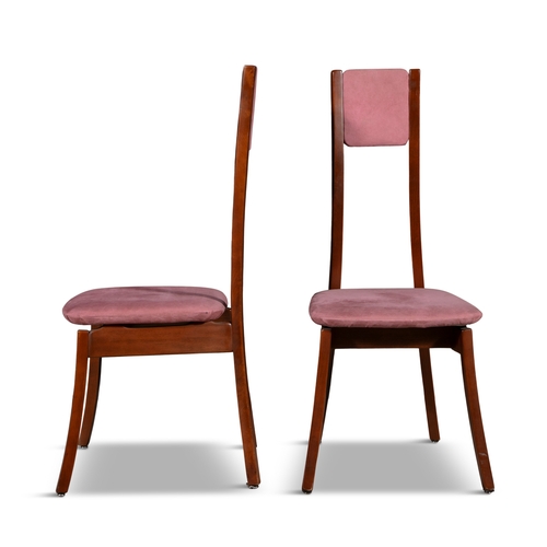 130 - ANGELO MANGIAROTTI (1921 - 2012)  A set of 8 dining chairs by Angelo Mangiarotti. c.1960. 49 x 49 x ... 