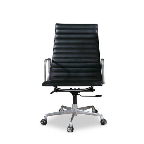 182 - EAMES  A chrome and leather office chair by Eames for ICF. With maker's label. 59 x 52 x 102cm(h)