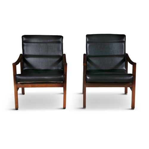 77 - CRANNAC  A pair of Scoop Chairs by Crannac. Ireland, c.1960. 55.5 x 70 x 76cm(h); seat - 41cm(h)