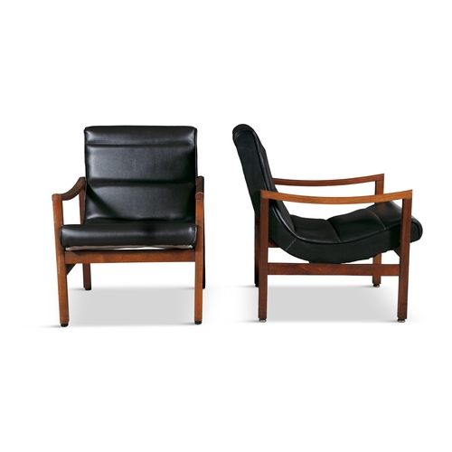 77 - CRANNAC  A pair of Scoop Chairs by Crannac. Ireland, c.1960. 55.5 x 70 x 76cm(h); seat - 41cm(h)