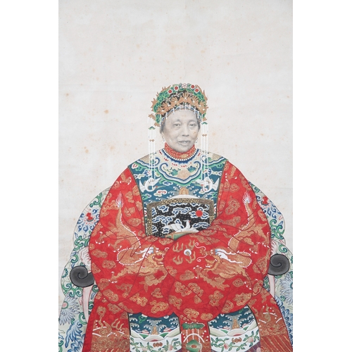 242 - AN INK AND COLOUR PAPER PORTRAIT OF A NOBLE LADY  清代 纸本设色 一品夫人画像  China, Qing period  Size.117 x 60c... 