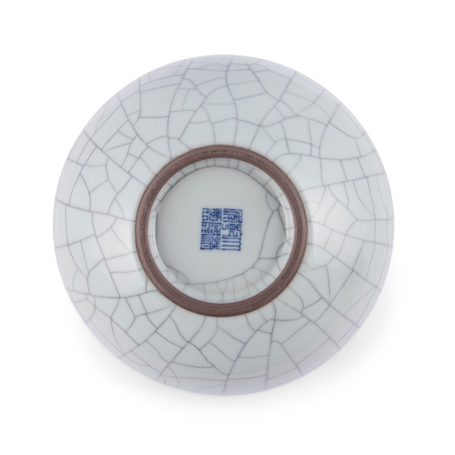 365 - A GE-TYPE BOWL BO QIANLONG MARK  民国 乾隆款 哥窑式钵   China, Republic period (1912-1948)   D.(mouth rim) 12... 