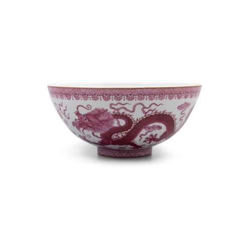 369 - A WHITE GROUND AND PINK DECORATED FALANGCAI 'DRAGON' BOWL, MARK YONGZHENG  20世纪 雍正款 洋彩胭脂红龙碗  China, ... 