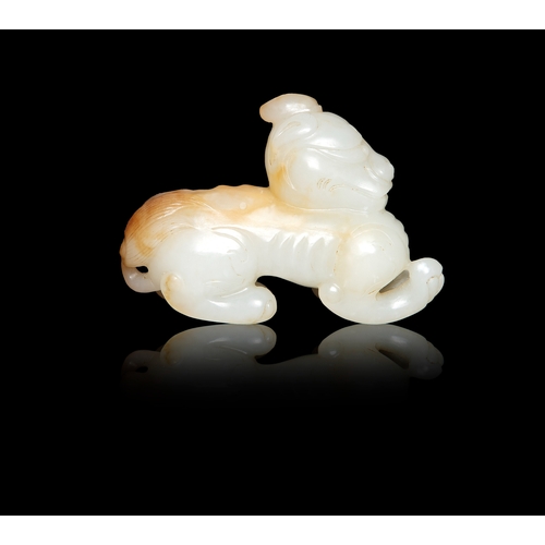 431 - A CELADON JADE SITTING PIXIU  清早 青玉貔貅   China, early Qing dynasty  L.5.9cm - H.4.2cm