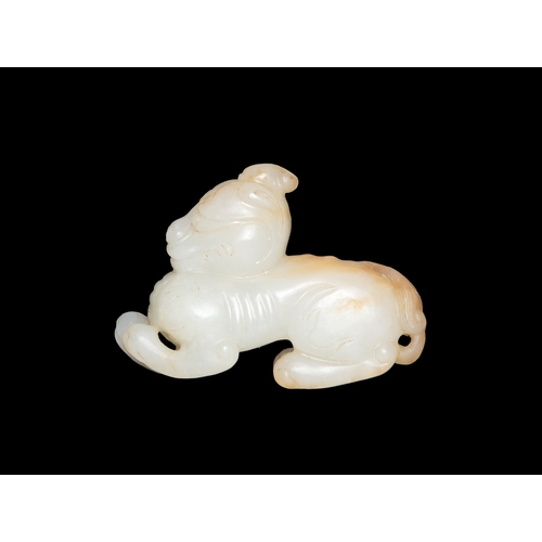 431 - A CELADON JADE SITTING PIXIU  清早 青玉貔貅   China, early Qing dynasty  L.5.9cm - H.4.2cm