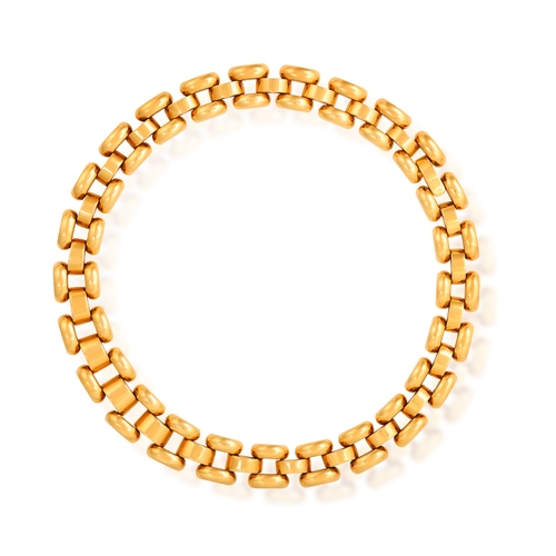 190 - AN 18K GOLD NECKLACE   Of tank design, composed of polished graduated convex motifs, in 18K gold, wi... 