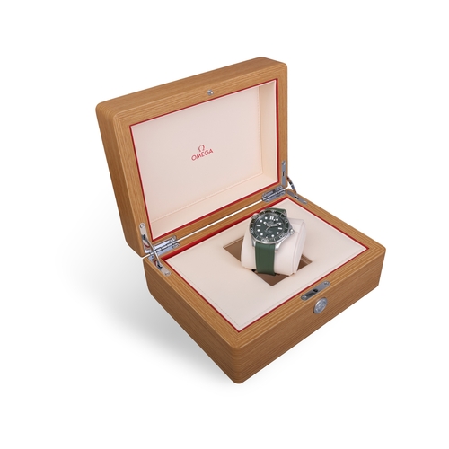 74 - OMEGA  REF. 210.304.220.100.01, SEAMASTER, GREEN  A stainless steel diver’s watch with date  Year : ... 