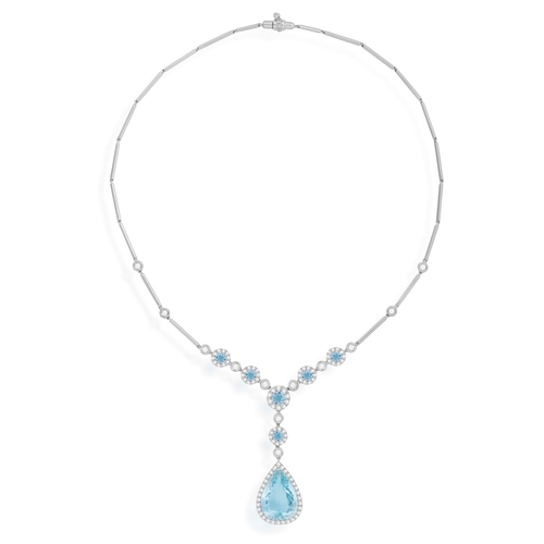 228 - FAVERO: AN AQUAMARINE AND DIAMOND PENDANT NECKLACE  The pear-shaped aquamarine weighing approximatel... 