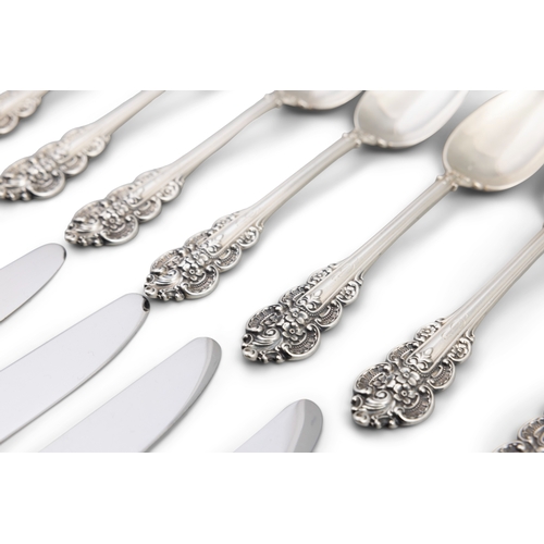 256 - AN AMERICAN STERLING SILVER 'BOTTICELLI' PATTERN FLATWARE SERVICE  by Frank Whitling, contained in a... 