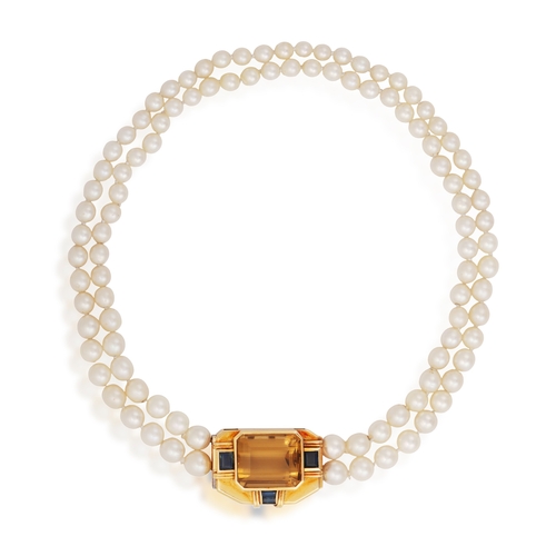 211 - A CITRINE, CULTURED PEARL AND SAPPHIRE CHOKER NECKLACE  The polished cut-cornered clasp with reeded ... 