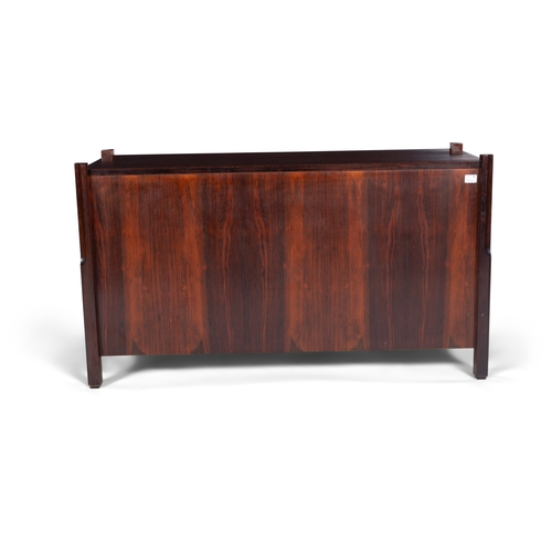 176 - CLAUDIO SALOCCHI (1934-2012)  A rosewood chest of drawers by Claudio Salocchi for Sormani. Italy, c.... 