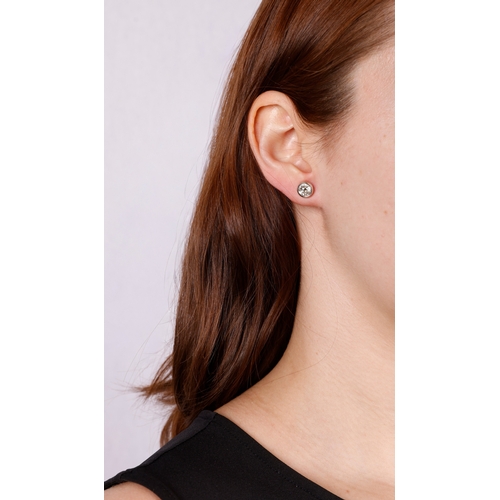 104 - BULGARI: TWO DIAMOND EARSTUDS  The private collection of a Roman Lady (lot 103 to 111)  The first on... 