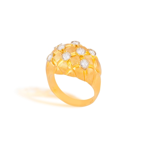 105 - BULGARI: A DIAMOND RING, CIRCA 1955  The private collection of a Roman Lady (lot 103 to 111)  Of bom... 