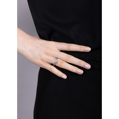 61 - AN EARLY 20TH CENTURY DIAMOND SINGLE-STONE RING, CIRCA 1920  Composed of an old European-cut diamond... 