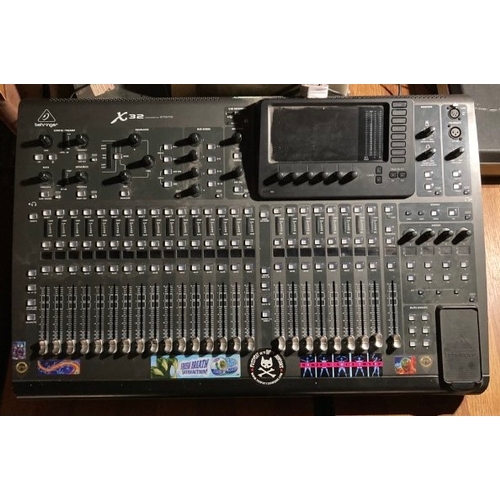 15 - Bheringer EX 32 professional digital mixing desk, working, with power cables - collection by appoint... 