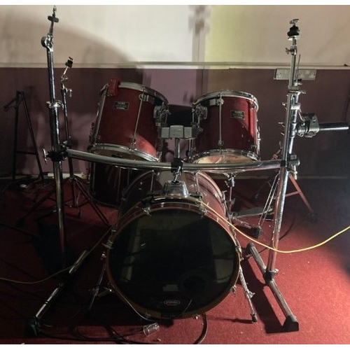 28 - Mapex Mars professional five piece drum kit with Gibralter rack mount, without cymbals plus addition... 