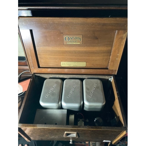 43 - 1920's radio, Osram music magnet 4, excellent condition, with all valves present - collection by app... 
