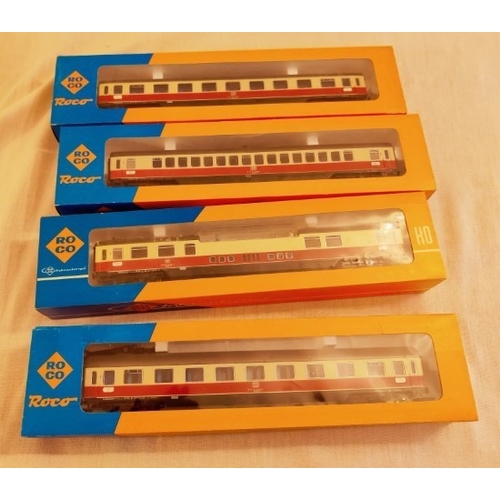 169 - Roco HO Scale: Red and Silver Coaches including Observation Coach - Set of 4.