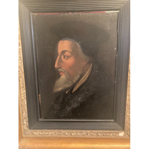 19 - Early unsigned oil on board of clergy type gentleman, 31cm x 23.5cm, without frame.