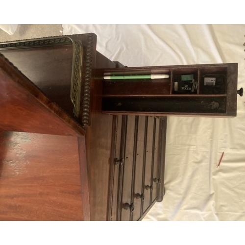 28 - Early-mid 20th century mahogany Davenport desk with tooled inset green leatherette top, sliding top ... 