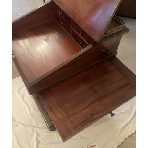 28 - Early-mid 20th century mahogany Davenport desk with tooled inset green leatherette top, sliding top ... 