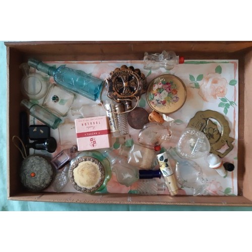 120 - Five drawer collector's cabinet with various contents to include vintage cosmetics, perfume bottles ... 