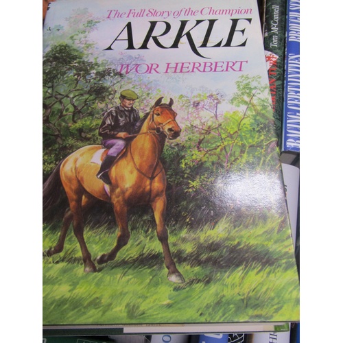 1011 - BOX CONTAINING 36 BOOKS MOSTLY AUTOBIOGRAPHIES MOSTLY JOCKEY RELATED TO INCLUDE GENTLEMAN GEORGE? BY... 