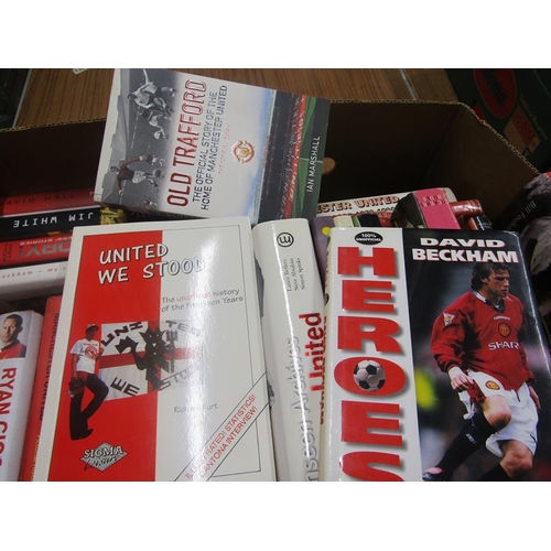1044 - FIVE BOXES OF BOOKS RELATING TO MANCHESTER UNITED FOOTBALL CLUB AND THEIR PLAYERS TO INCLUDE MANCHES... 