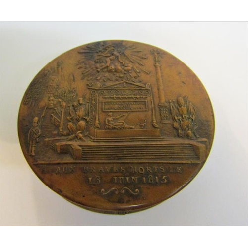 95 - An early 19c pressed Maple snuff box, the lift off lid with a scene of the fall of Napoleons guard a... 