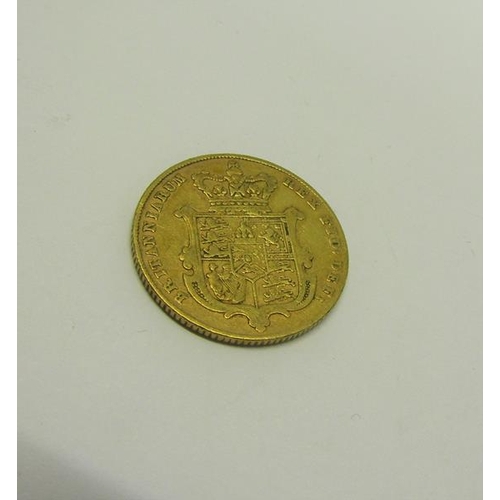 155 - A 1827 shield back gold sovereign.