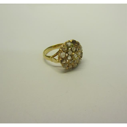 208 - A gold Diamond cluster ring - ring size O/P