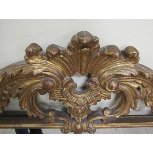 593 - A mid Georgian style gilt wooden stucco overmantel/wall mirror with urn leaf and rose open pediment ... 