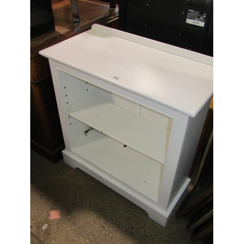 1333 - WHITE PAINTED BOOKCASE