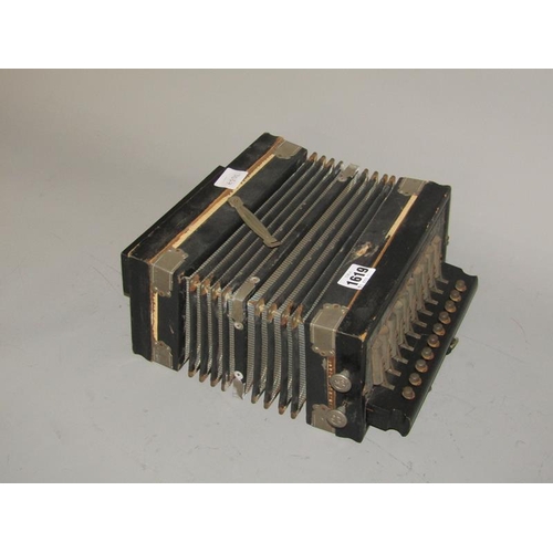 1619 - MASTER TONE ACCORDIAN - 23CMS W