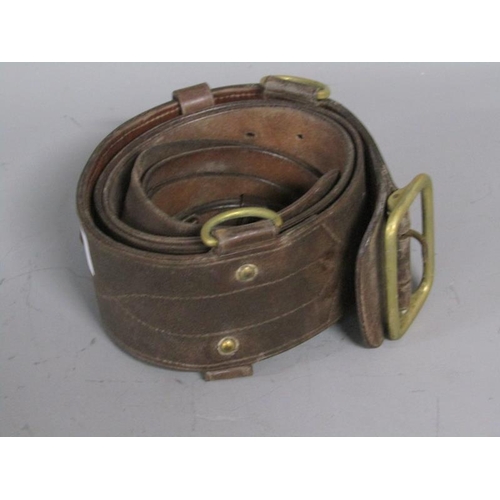 1717 - VINTAGE LEATHER BELT