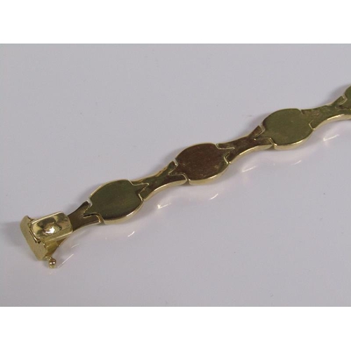 1755 - 18ct GOLD BRACELET - 20cms LONG, 12g