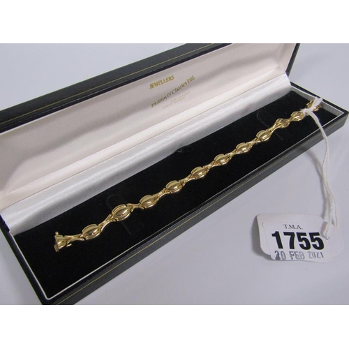 1755 - 18ct GOLD BRACELET - 20cms LONG, 12g